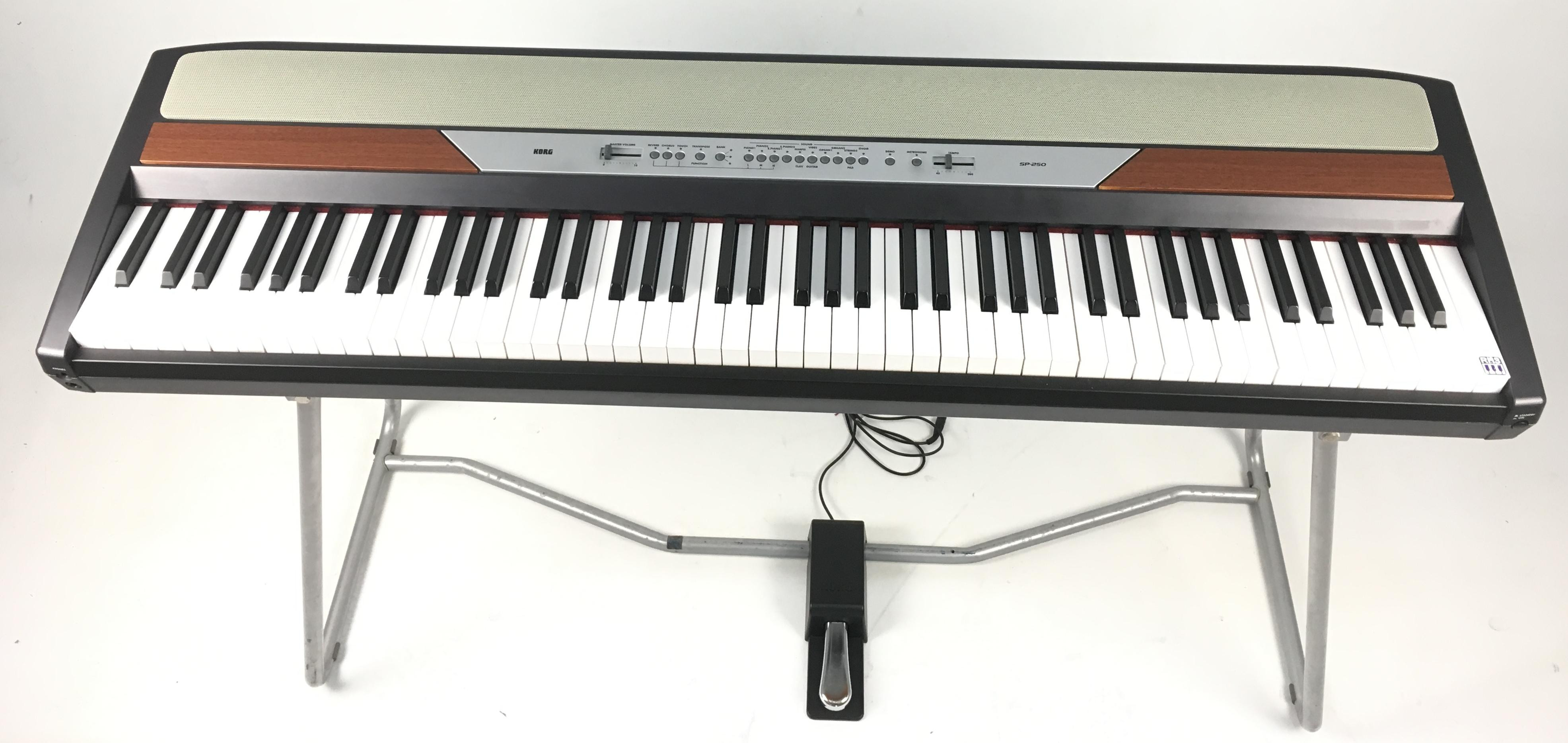 Korg Sp 250 Pianoforti Digitali Korg