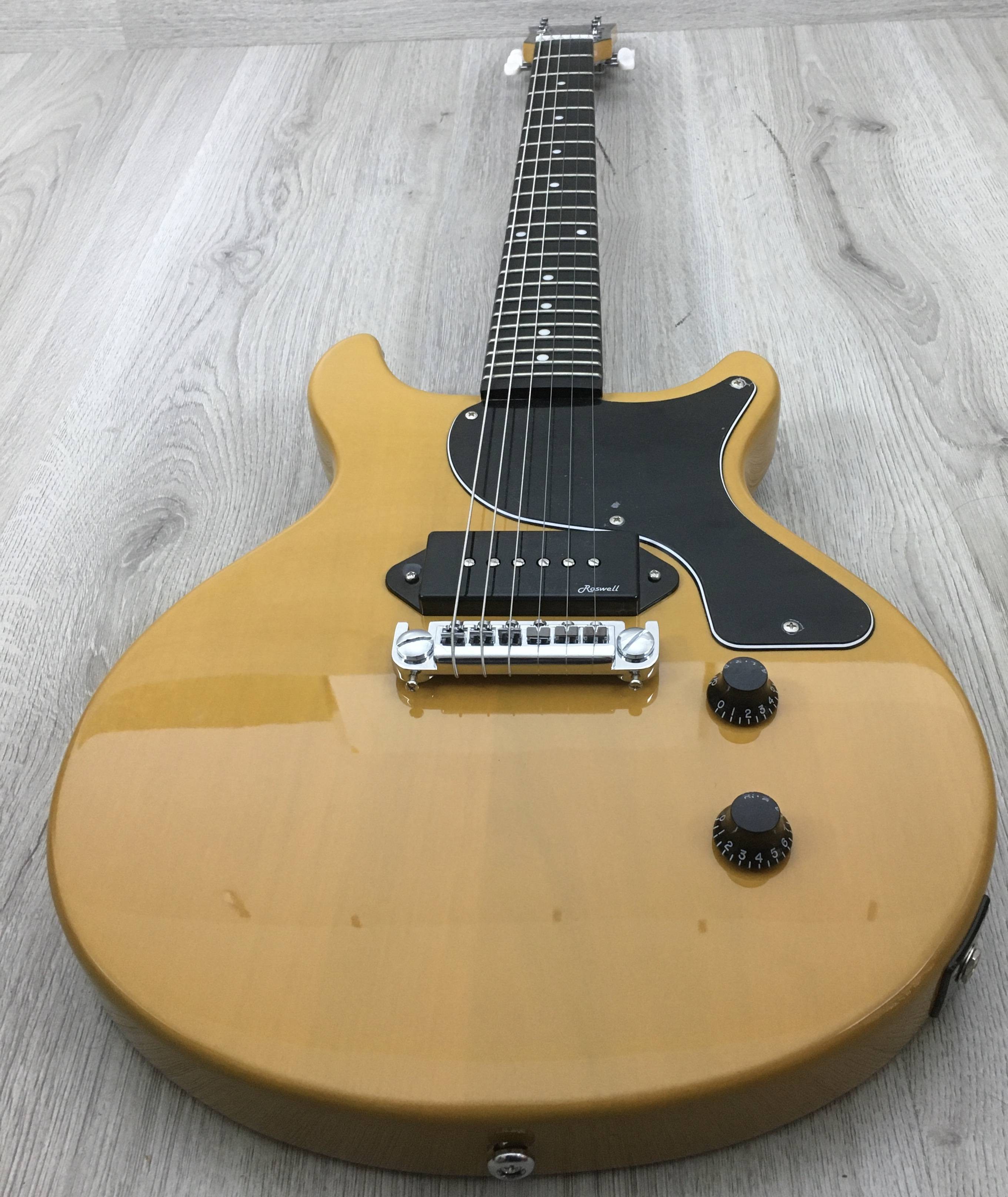 Chitarra Elettrica Harley Benton DC-Junior FAT TV Yellow