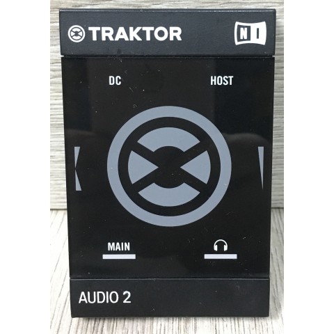 Native Instruments Traktor Audio 2