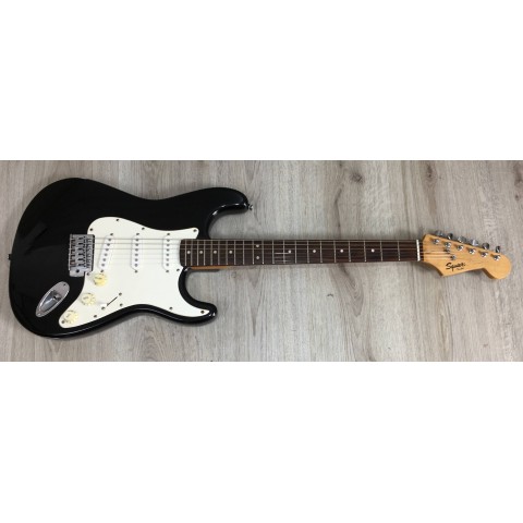 Fender Squier Bullet Stratocaster Balck