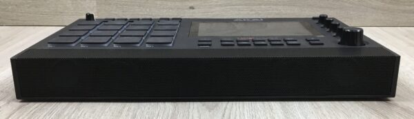 Akai MPC live II
