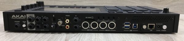 Akai MPC live II