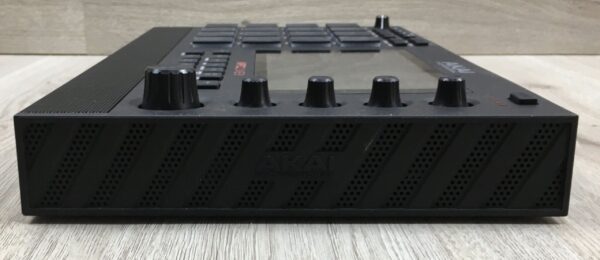 Akai MPC live II