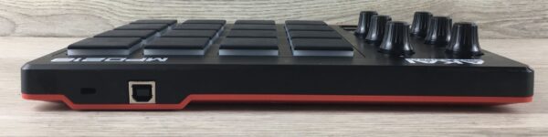 Akai Mpd 218