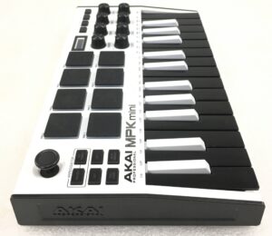 Akai MPK Mini Mk3 White