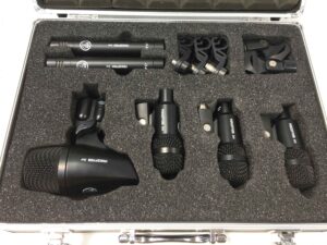 Akg Groove Pack set batteria