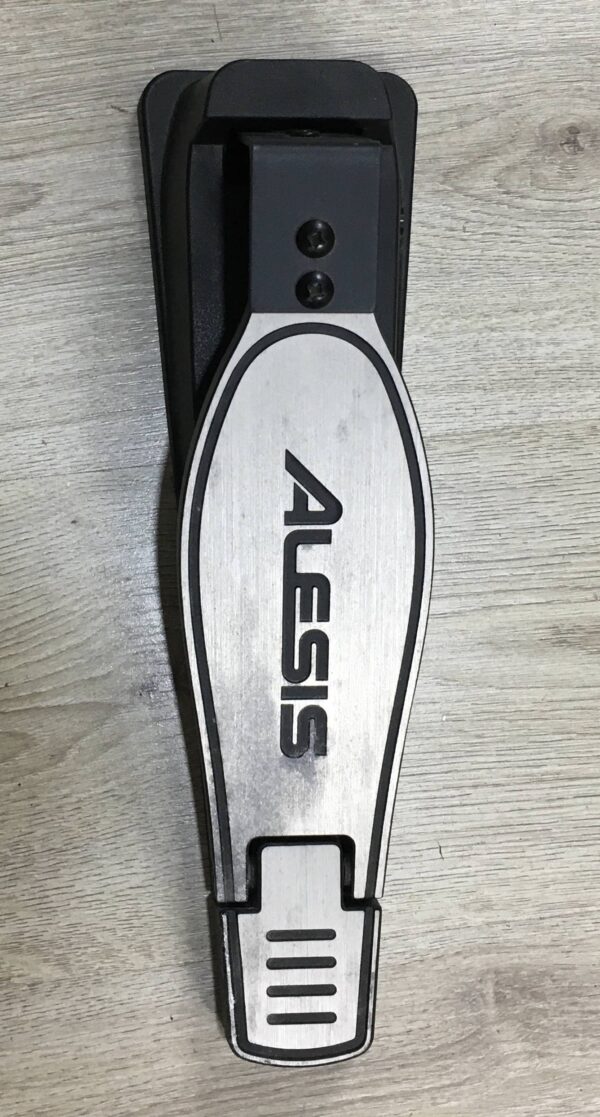 Alesis Nitro Mesh Kit con sgabello