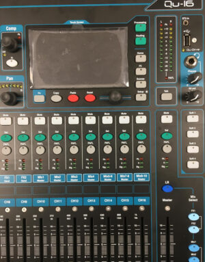 Allen & Heath QU-16
