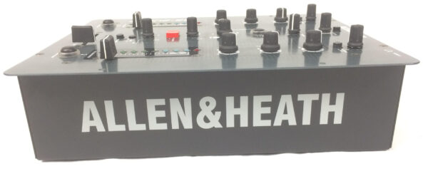 Allen & Heath Xone 22