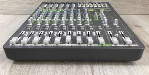 Ant Antmix 12fx