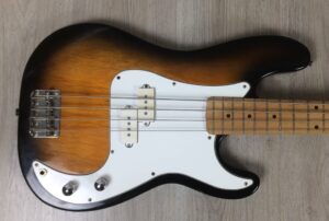 Arrow Jazz Bass