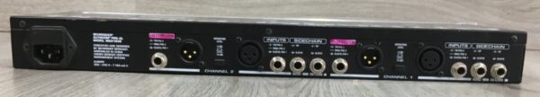 Behringer Autocom PRO-XL MDX1600