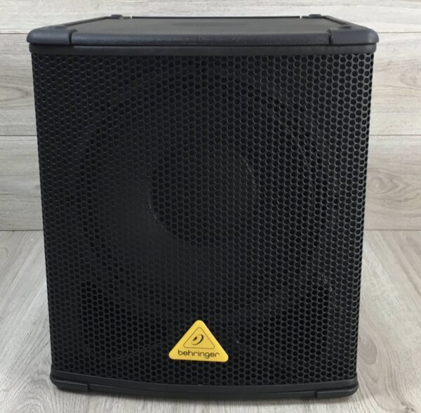 Behringer B1200D