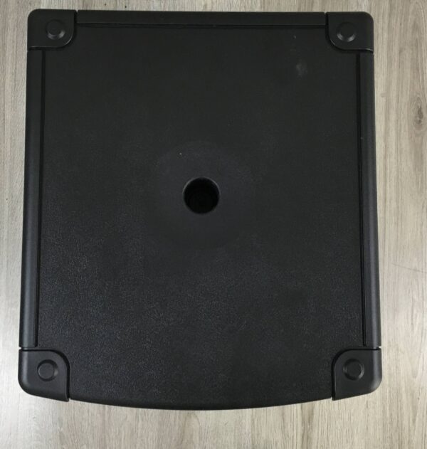 Behringer B1200D