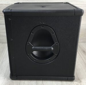 Behringer B1200D