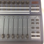 Behringer BCF2000