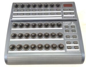 Behringer BCR2000 B-control Rotary