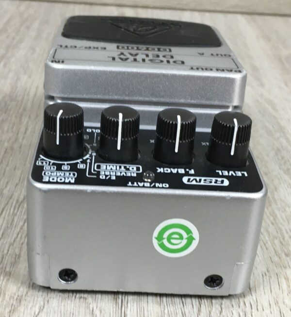 Behringer DD600 digital delay