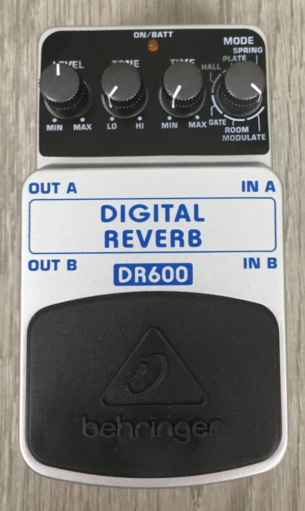 Behringer DR-600 Digital Reverb