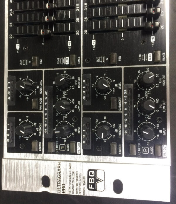 Behringer FBQ6200 Ultragraph Pro