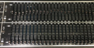 Behringer FBQ6200 Ultragraph Pro