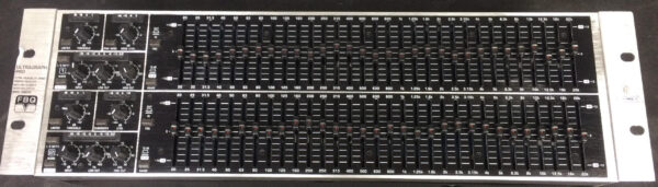 Behringer FBQ6200 Ultragraph Pro