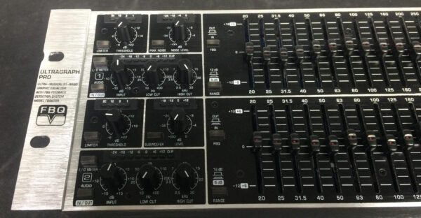 Behringer FBQ6200 Ultragraph Pro