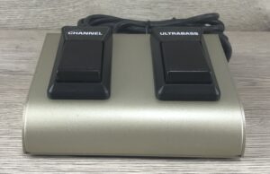 Behringer FS112B