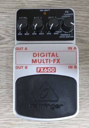 Behringer FX600 Multi Fx