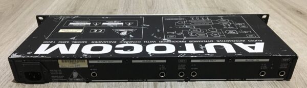 Behringer MDX 1200