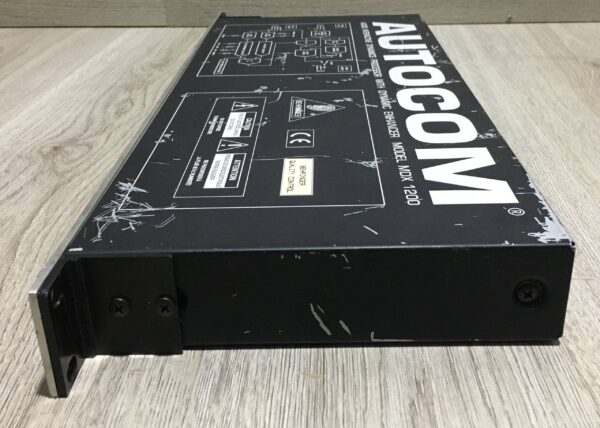 Behringer MDX 1200