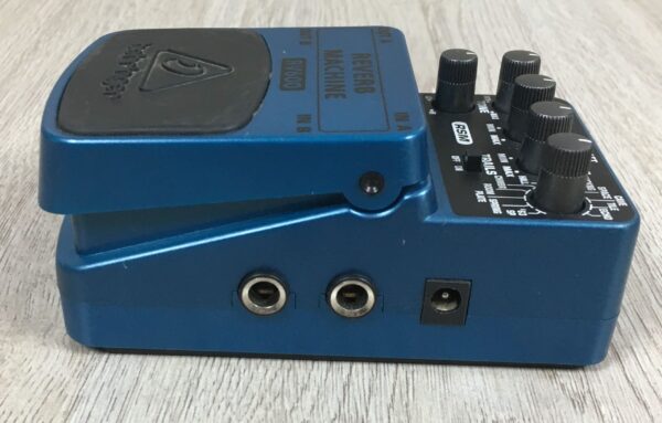 Behringer RV600 Reverb Machine