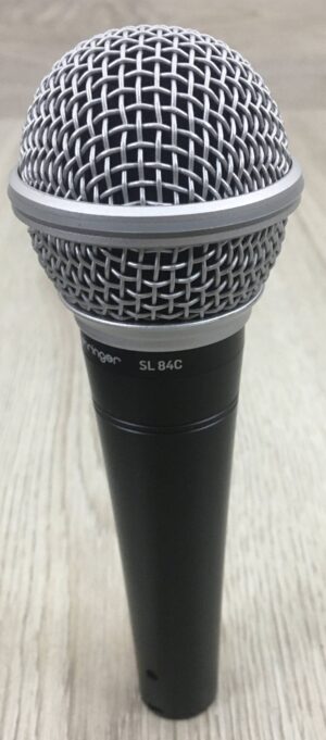 Behringer SL 84C