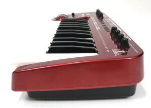 Behringer U-Control UMX-250