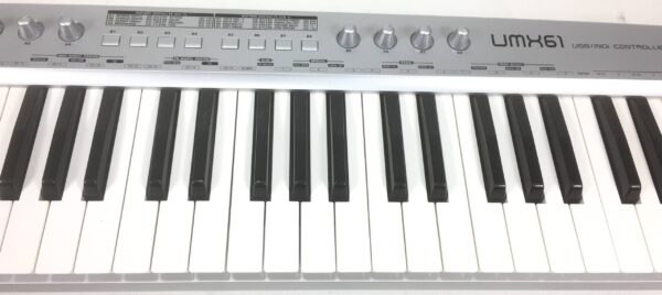 Behringer U-Control UMX 61