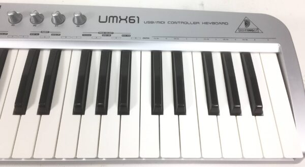 Behringer U-Control UMX 61