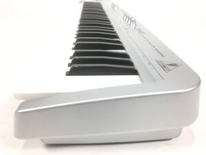 Behringer U-Control UMX 61