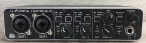 Behringer U-Phoria UMC204HD