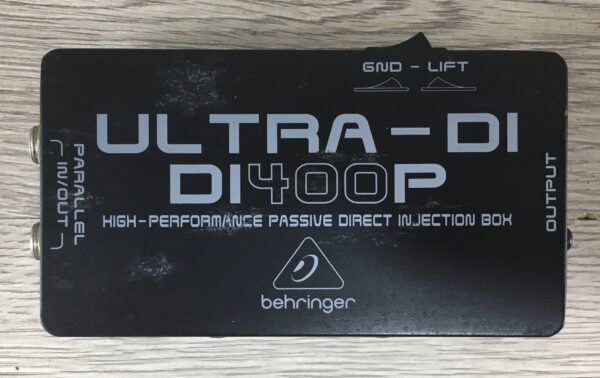 Behringer Ultra DI400P