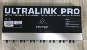 Behringer Ultralink Pro MX882