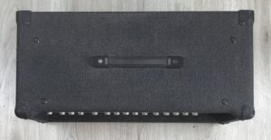 Behringer VT100FXH
