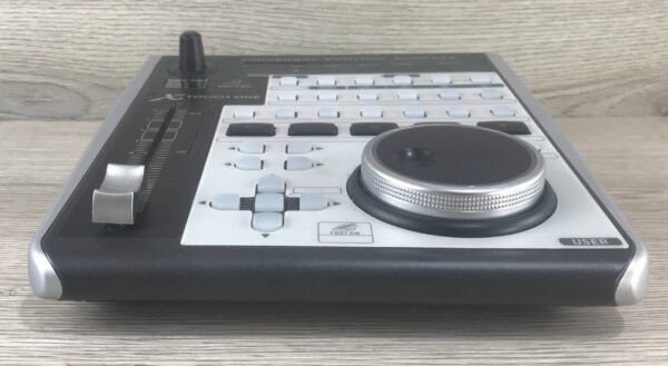 Behringer X-Touch One