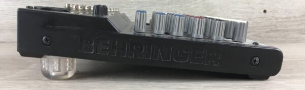 Behringer Xenyx 802