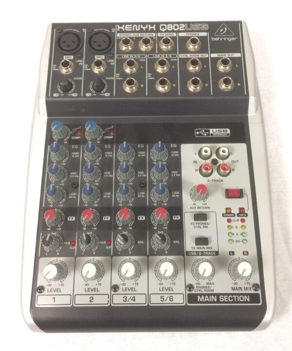 Behringer Xenyx Q802 USB