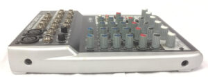 Behringer Xenyx Q802 USB