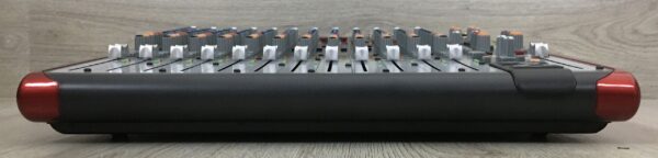 Behringer Xenyx UFX1604