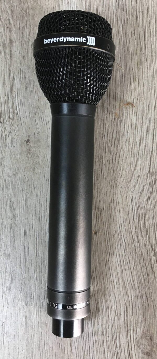 Beyerdynamic M69TG
