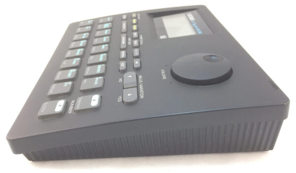 Boss DS-330 DR. Synth
