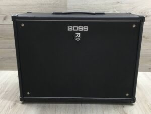 Boss Katana CAB212