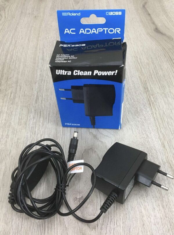 Boss PSA 230S alimentatore